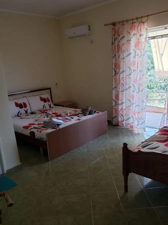 Vila Zaho Dhërmi Albania