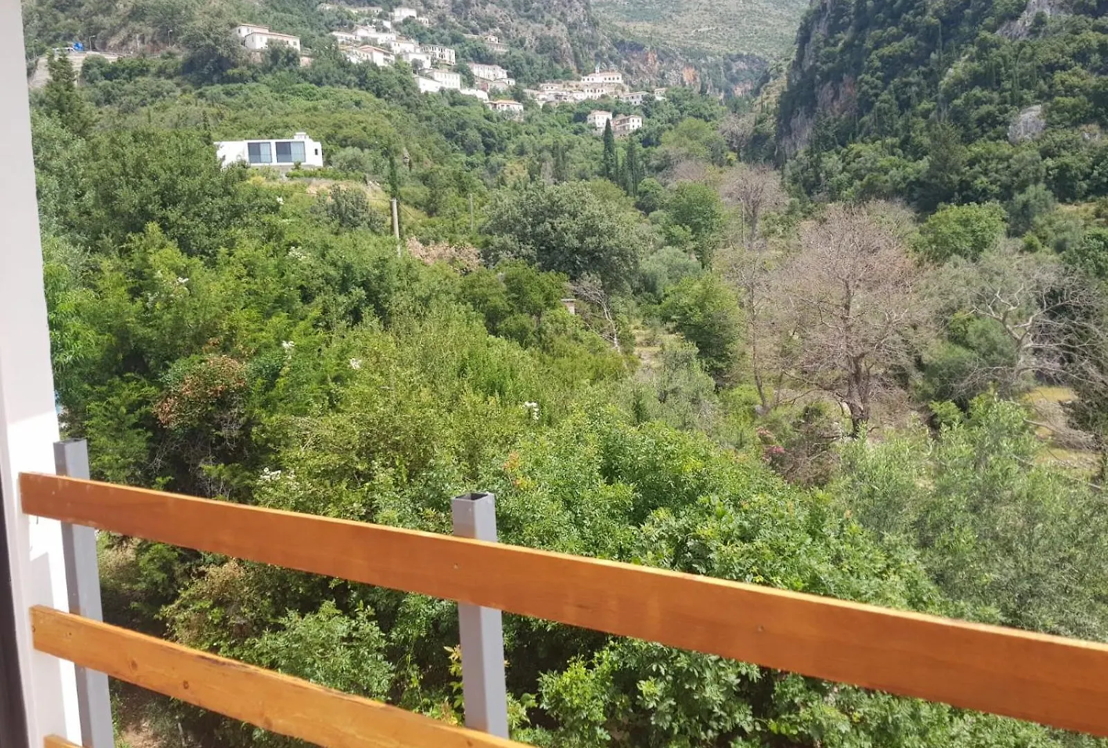 Vila Zaho Dhërmi
