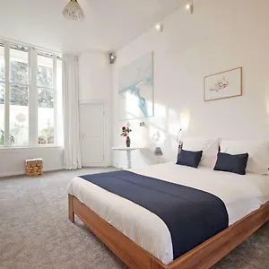 https://canal-house-brouwersgracht.amsterdamhotelsnl.com
